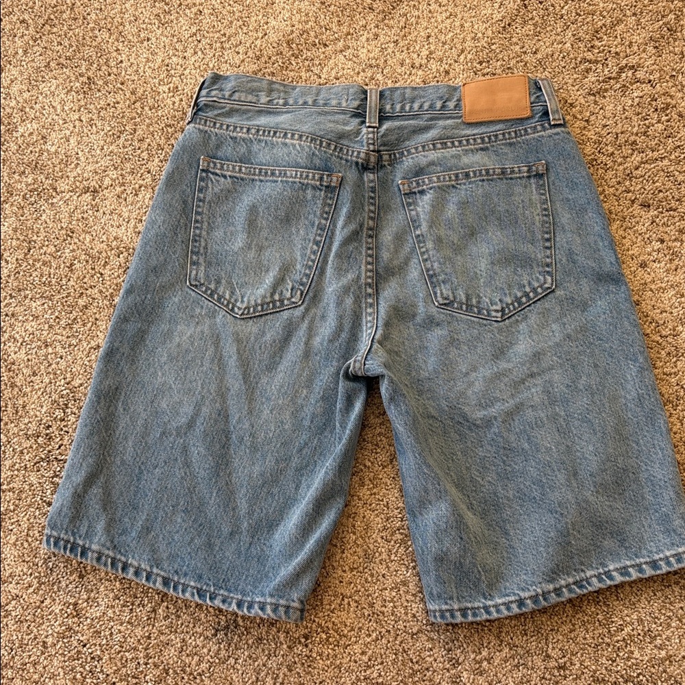 Denim Forum - The 90’s Cindy Bermuda Denim Short - Picture 6 of 8